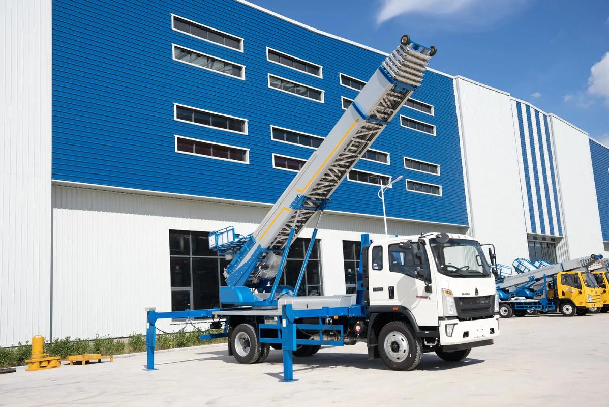 任丘小型云梯车上料车租赁多少钱