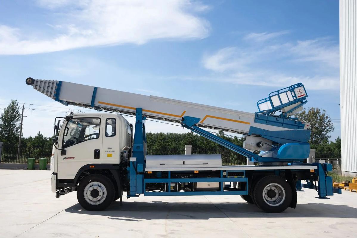 任丘云梯上料车租赁费用